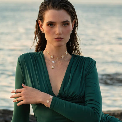 Chain "Flower" Sterlingsilver goldplated with MOP/Topazen Jacques Lemans